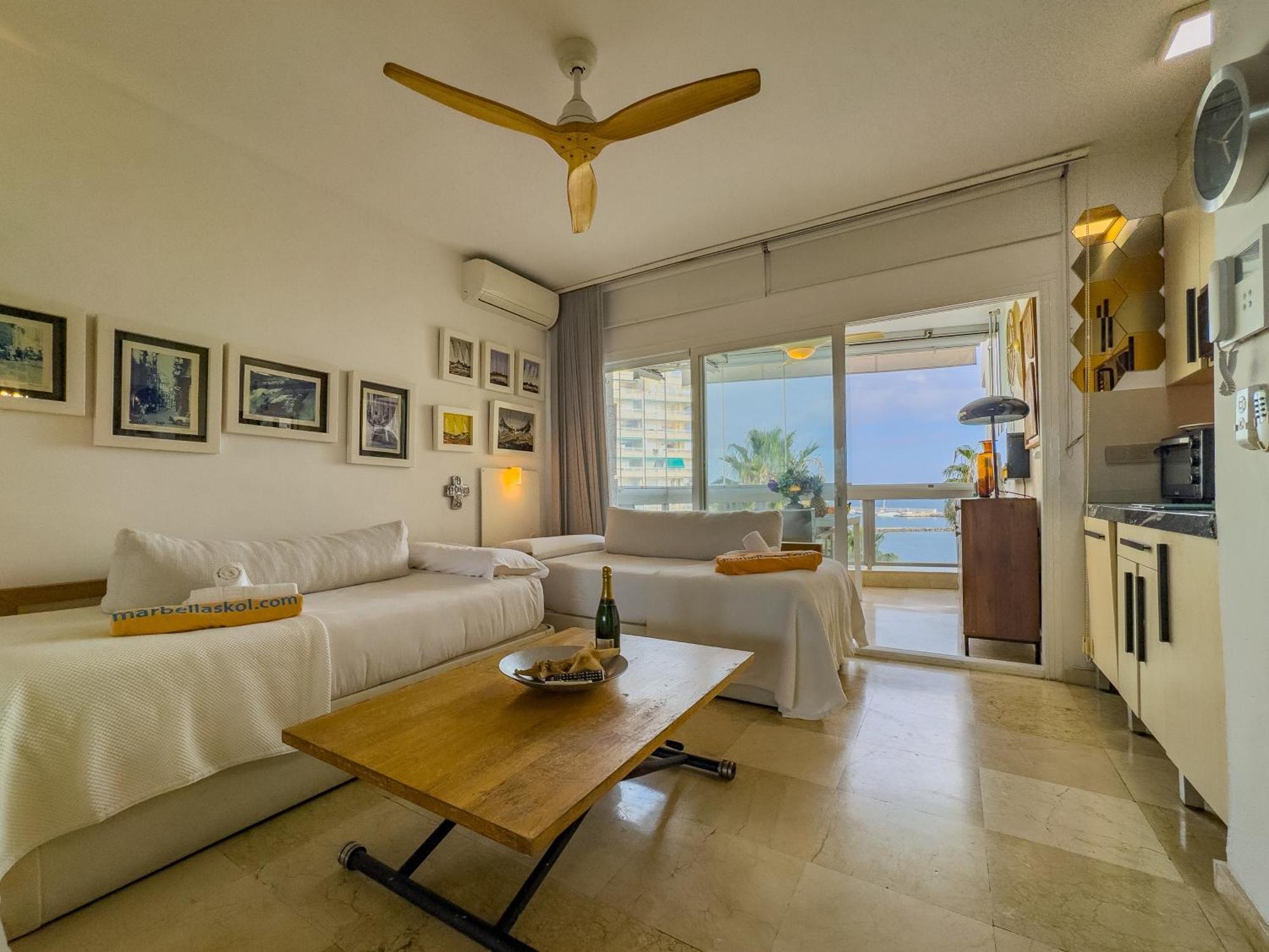 Palm 4b * Marbella